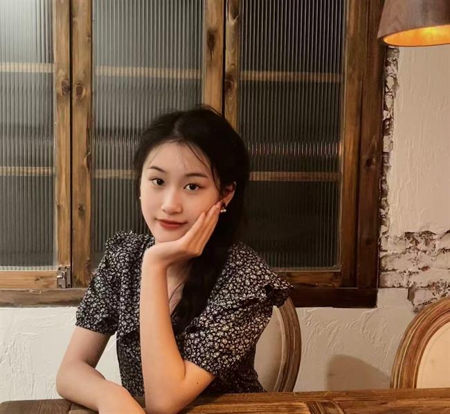 叶莹莹 舞蹈学院.jpg