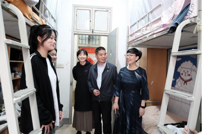 image017.png image017.png