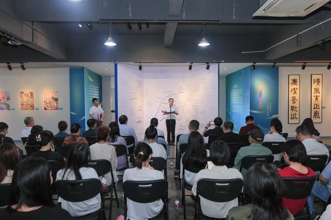 IMG_9156.jpg IMG_9156.jpg